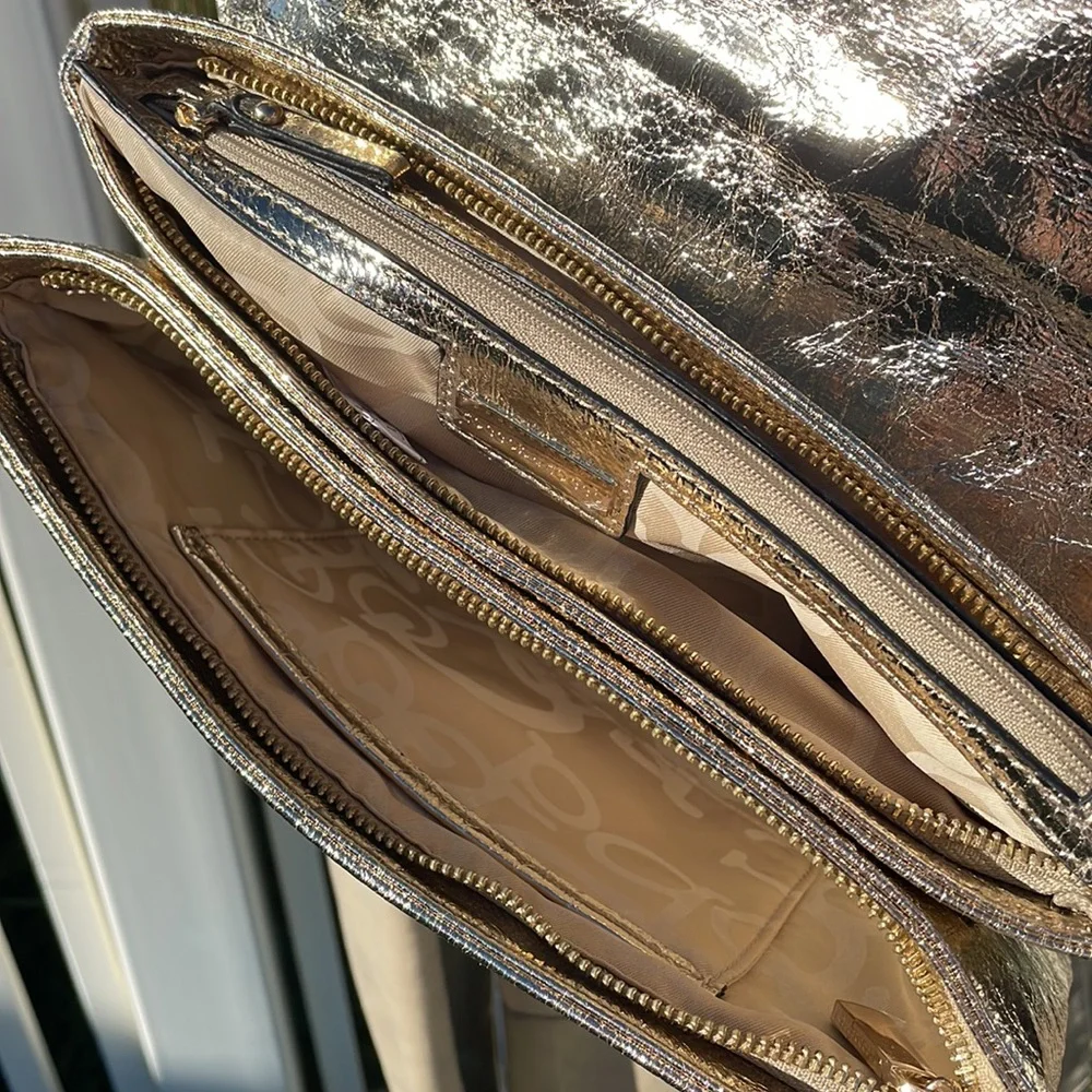 Rocco Barocco Gold Italian Brand Bag NWT - Picture 5 of 11